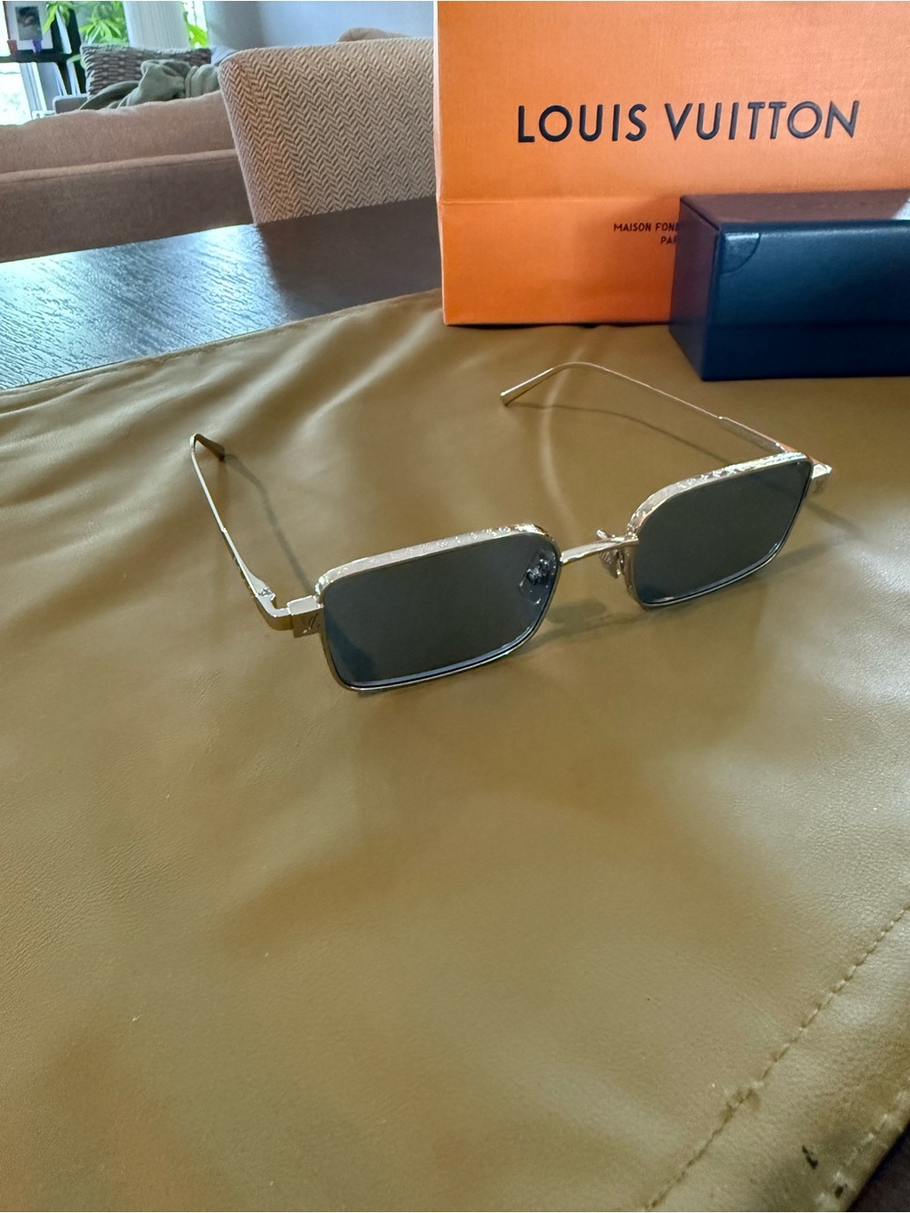 Louis Vuitton Men’s Sunglasses - Pristine Condition